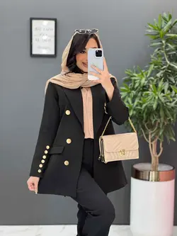 مانتو مازراتی دکمه طلایی کد 2585 در فروشگاه آنلاین ونوس مد