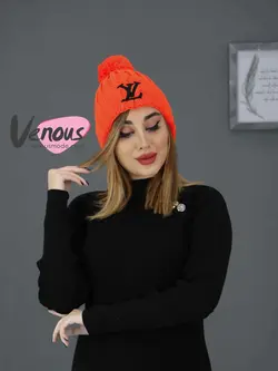کلاه بافت LV پومدار کد 934 فروشگاه اینترنتی و حضوری ونوس مد