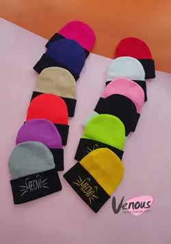 خرید اینترنتی یا حضوری کلاه بافت meow کد 869 فروشگاه ونوس مد