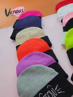 خرید اینترنتی یا حضوری کلاه بافت meow کد 869 فروشگاه ونوس مد
