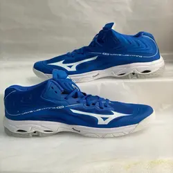 کفش والیبال میزانو ویتانمی