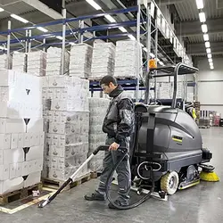 اسکرابر(زمین شور) 250 لیتری سرنشین دار کرشر مدل  B 250 R
