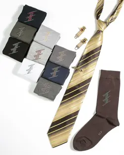 جوراب ساقدار نخی مردانه طرح زیگزاگ 3618