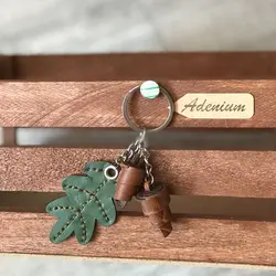 جاکلیدی چرمی طرح بلوط