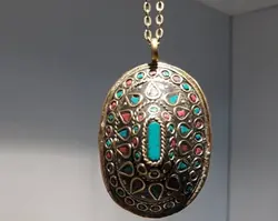 گردن آویز دستساز هندی طرح برجسته