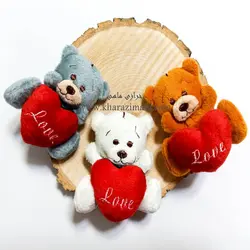 عروسک خرس نشسته قلبی