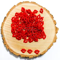 لب پلاستیکی عروسک