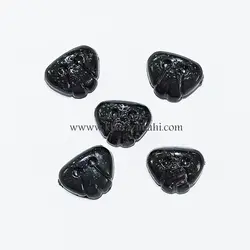 پوزه عروسک مثلثی مدل سوراخ دار