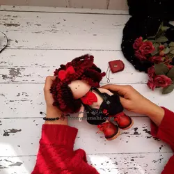 کاموا بوکله _ رنگ قرمز مشکی