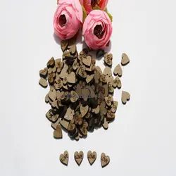 دکمه چوبی طرح قلب نوشته LOVE