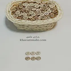 دکمه دور طلایی