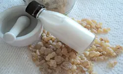 کُندر خوراکی، 100 گرمی