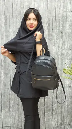 مقنعه مشکی (1939) | مادام بلا | شال دخترانه | روسری دخترانه