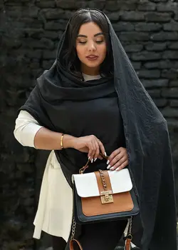 شال وال اسلپ منگوله دار (2248) | مادام بلا | شال دخترانه | روسری دخترانه