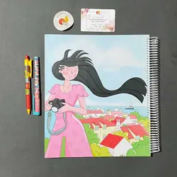 آلبوم عکس چسبی دختر عکاس