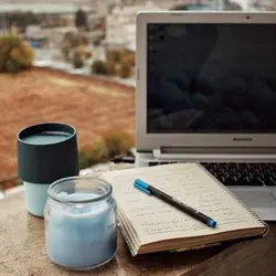 شمع معطر جار متوسط ستاره دنباله دار