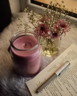 شمع معطر جار متوسط بارون بهاری