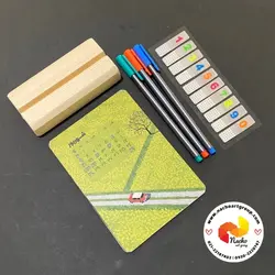 تقویم دیواری آویزان طبیعت
