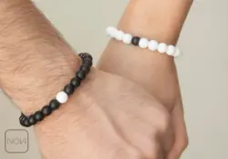 دستبند سنگی