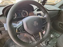 ماکت کلید های کروزکنترل و مدیا روی فرمان تایپ D کوییک