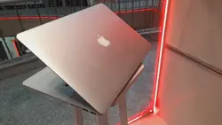 Apple MacBook Pro A1398