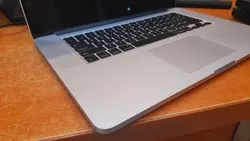 Apple MacBook PRO A 1398