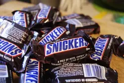 شکلات مینی اسنیکرز snickers یک کیلویی
