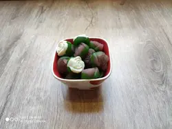 پاستیل گل رز ببتو 100 گرمی - شهر گیلاس | فروشگاه تخصصی پاستیل و شکلات