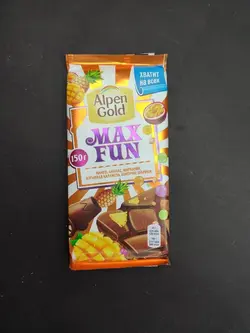 تابلت شکلات آلپن گلد سوئیس 160 گرمی با تکه های پاستیل و آناناس alpen gold - شهر گیلاس | فروشگاه تخصصی پاستیل و شکلات