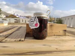 جار ترشک آلبالو - شهر گیلاس | فروشگاه تخصصی پاستیل و شکلات