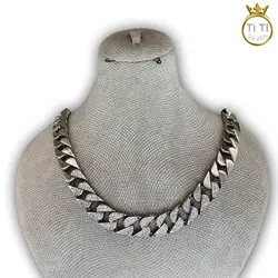 گردنبند کارتیر نقره ای نگین دار 011604 - فروشگاه سیلور تی تی