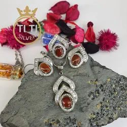 نیم ست نقره با سنگ قرمز- فروشگاه سیلور تی تی