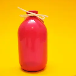 ویال مات قرمز روشن