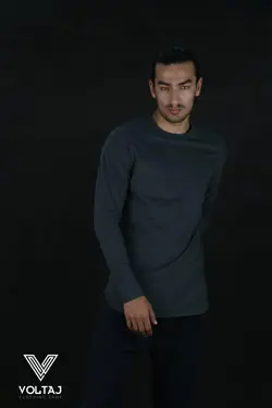 بلوز سایز بزرگ مردانه آستین بلند برند zara جنس پارچه پنبه