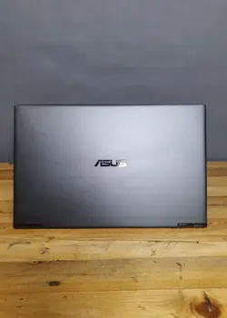 لپ تاپ ایسوس  ZenBook Q526f