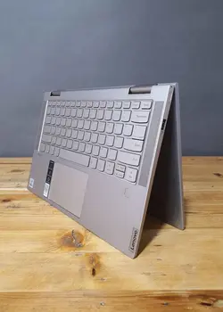 لپ تاپ Lenovo Yoga C740