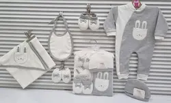 قیمت و خرید ست بیمارستانی گود مارک طرح جیب خرگوشی طوسی - سیسمونی آقابزرگ