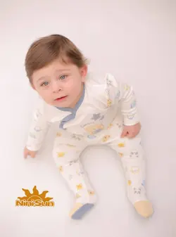 قیمت و خرید لباس تیکه ای مدل کول بوی نی نی سان - سیسمونی آقابزرگ