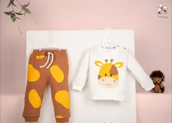 قیمت و خرید بلوز شلوار زرافه 712 آی نور - سیسمونی آقابزرگ