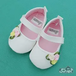 قیمت و خرید پاپوش نوزادی ژیکالو مدل سه گل صورتی - سیسمونی آقابزرگ