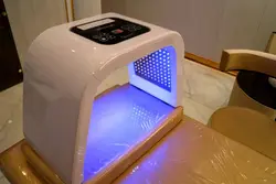 دستگاه ماسک ال ای دی تراپی امگا لایت مدل 7 Light - مادانو