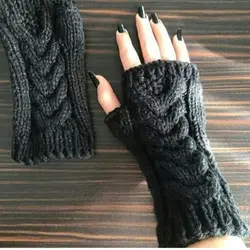 ساق دست بافتنی رنگ مشکی جذاب