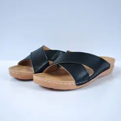 صندل زنانه نیک مدل رایکا سایه