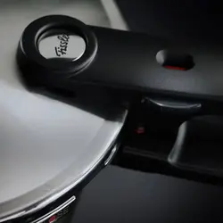 زودپز فیسلر مدل FISSLER Vitavit Premium گنجایش 8 لیتر