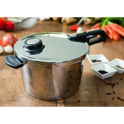 زودپز فیسلر مدل FISSLER vitavit premium گنجایش 4/5 لیتر