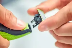 Philips QP2520/20 OneBlade Hybrid Trimmer | ریش تراش فیلیپس QP2520/20 | فروشگاه اینترنتی رویامان