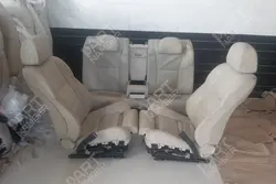 صندلی بی ام و اتاق ۷