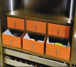 باکس چرمی کشویی فرنچ استایل سایز 10*40*27 فانتونی کد J927