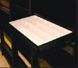 سینی مشبک ریلی جای زیورآلات رنگ مشکی طرح ایتالین سایز 60 فانتونی کد J531