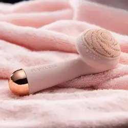 دستگاه فیس براش سیلیکونی و ماساژور فلاولس FINISHING TOUCH FLAWLESS CLEANSE